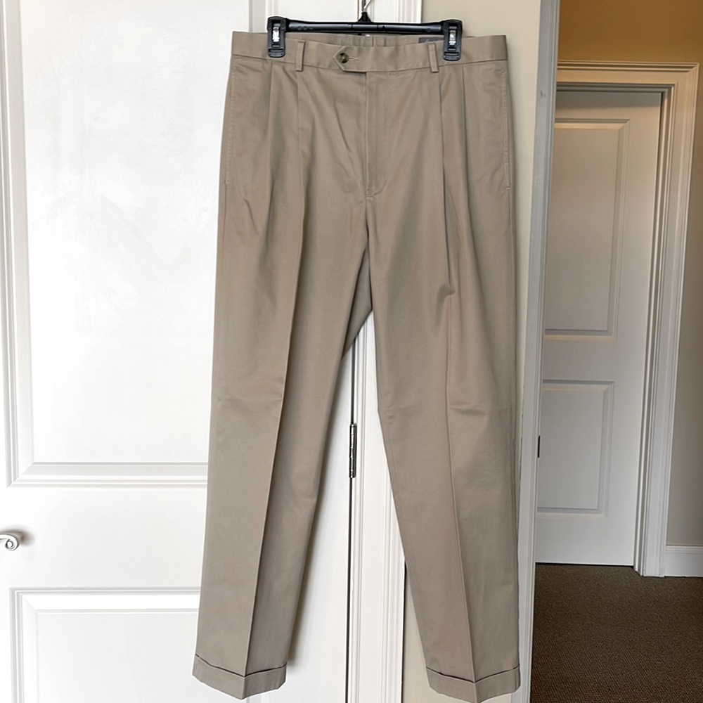 Daniel Cremieux Signature Collection pleated pant w/cuff, non-iron.  34x30 Tan